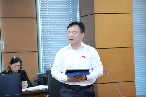 NGConglong07-5-25.jpg